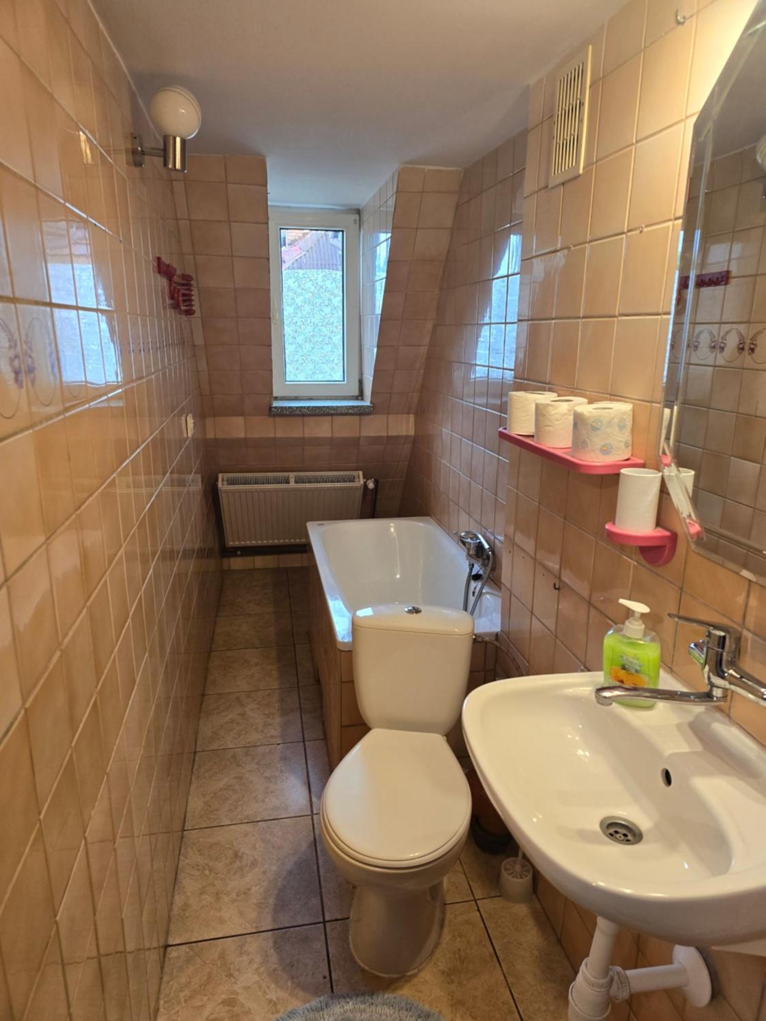 Homestay Blisko Kolejki Ubb De - Parking - 10min Do Plazy Swinoujscie